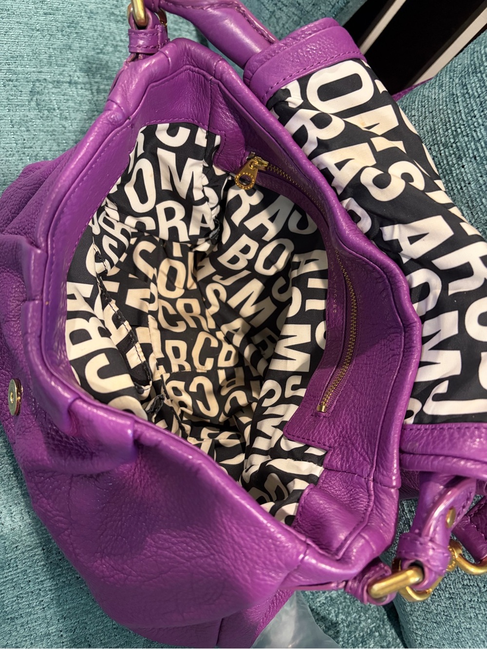 Marc Jacob’s Purple Leather Shoulder Bag - Picture 2 of 6
